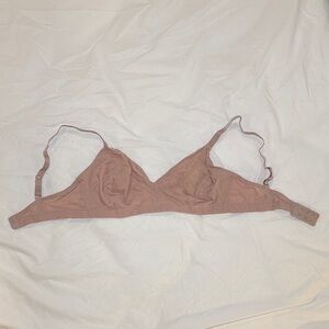 Hanro Semi-Transparent Soft Cup Bra